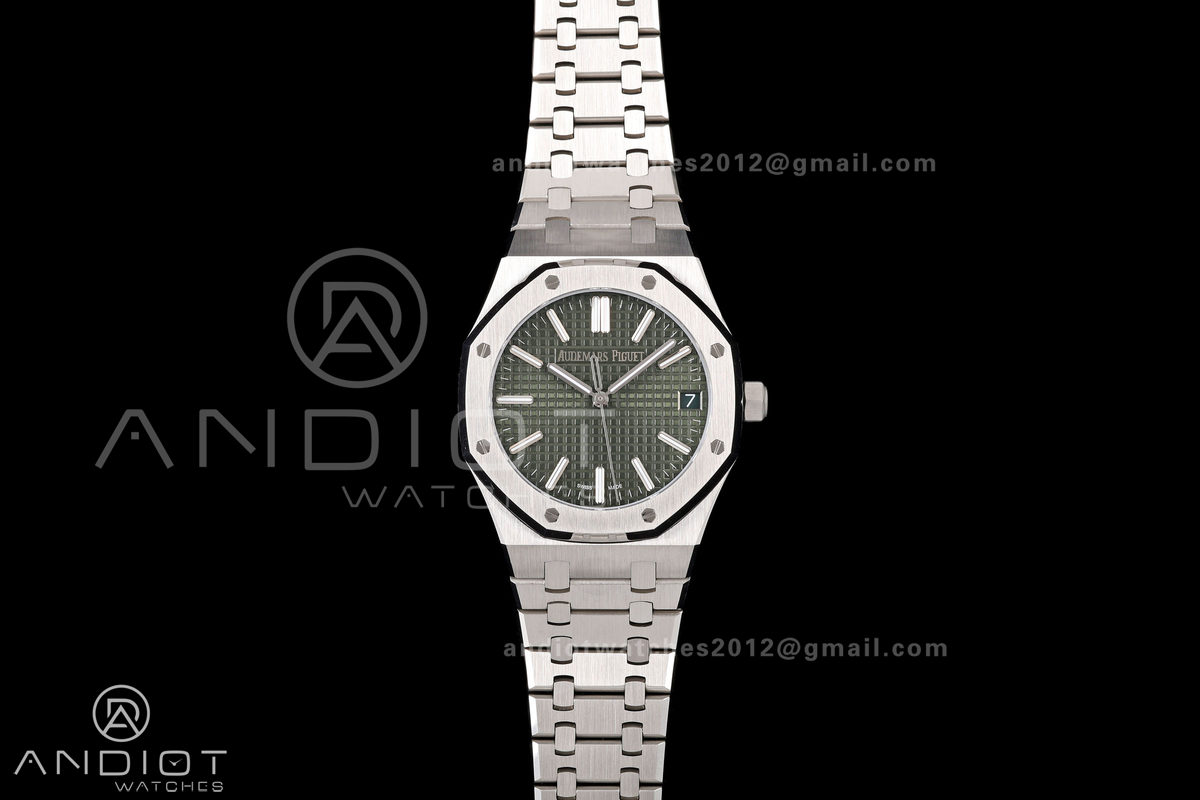 Royal Oak 15510 SS OCTA 1:1 Best Edition Green Dial on SS Bracelet JH4302 Super Clone (Free Sprung)